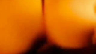 Un culetto che fa fa la boccuccia...