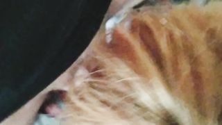 Bionda col pisellone in bocca