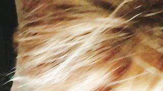 Bionda col pisellone in bocca