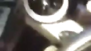 SONO LA TUA CAGNA ! CAPITO !?!? So fare solo quello !