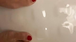 Golden Rain sui piedi di CoppiaGiocosa