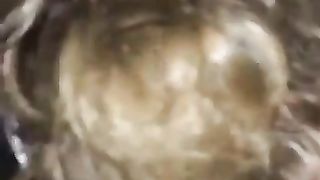 Sesso a tre con due troie