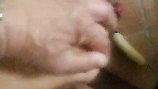 la milfona viene colta impreparata ... non se lo aspettava di venire inculata....