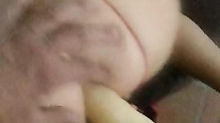 la milfona viene colta impreparata ... non se lo aspettava di venire inculata....