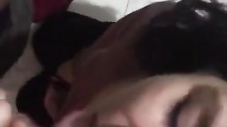 la troia me lo succhia