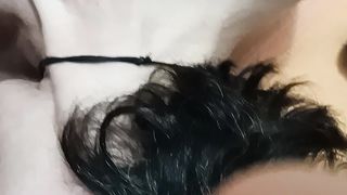 Soddisfo il micro cazzo del mio cornuto