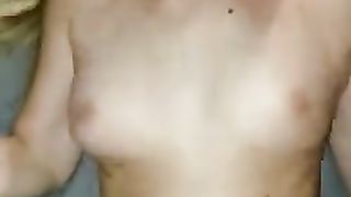 Troietta inglese scopata e riempita di sborra