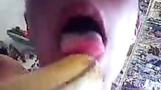 Amicletta con banana 2