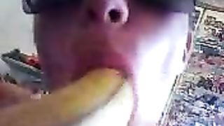 Amicletta con banana 2