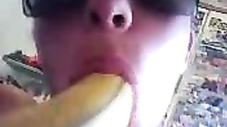 Amicletta con banana 2