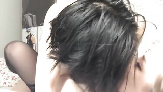 Bella escort straniera con ragazzo asiatico