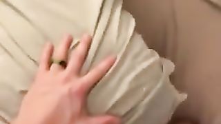 Ragazza ITALIANA scopata FORTE su letto IKEA
