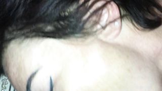 Mia moglie sborrata in faccia e in bocca