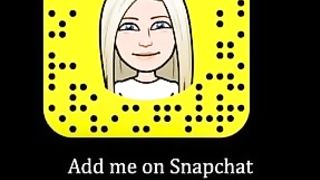 Alla ragazza piace ... la figa piena