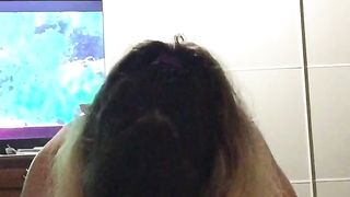 Faccio un pompino a mio marito