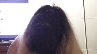 Faccio un pompino a mio marito