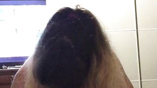 Faccio un pompino a mio marito