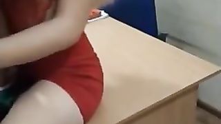 Segretaria dell'est col suo capo