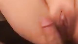 Anteprima del video: Teen masturbata  e poi scopata