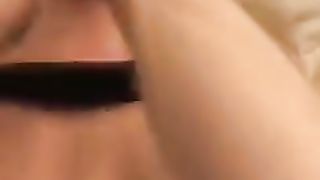 Teen masturbata  e poi scopata