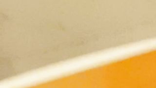 APPENA FINITO LA DOCCIA SI INDURISCE