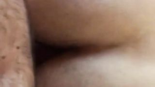 Me lo spinge piano ma entra bene