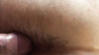 Me lo spinge piano ma entra bene