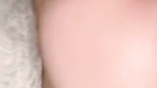 Cazzone nero per giovane troia