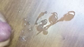 Un bel carico di sperma!!!!!