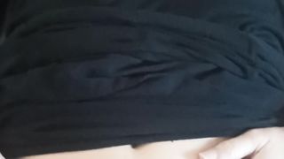 Mia moglie geme e gode mentre la masturbo col cazzo