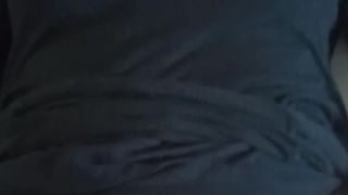 Mia moglie geme e gode mentre la masturbo col cazzo