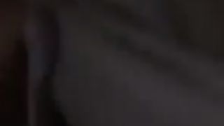 Pompino mattutino con sborrata sul seno...