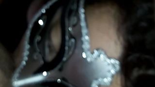 Porcellona fammi vedere la lingua