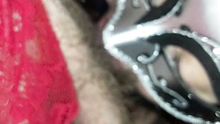 Porcellona fammi vedere la lingua