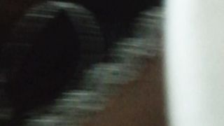 Mia moglie Alessia me lo succhia proprio bene vero??