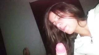 Trombamica succhia e ingoia tutto