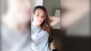 Carina, sexy e con un cazzo perfetto