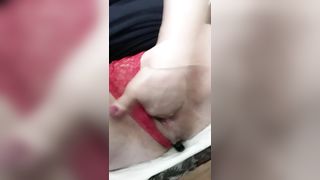 La mia amica si masturba la figa