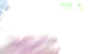 Bella prostituta bionda scopata in auto