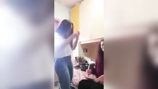 Lecco la patatina della mia amica