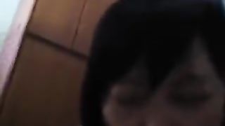 Pago una cinese per un massaggio erotico al cazzo