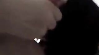 Moglie infoiata sega e lecca palle e cazzo del marito