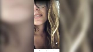 Diretta telegram con giovane troia italiana