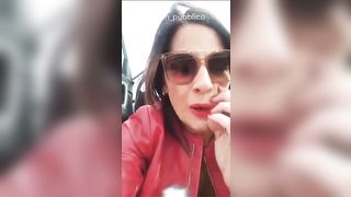 Anteprima del video: Ora mi infilo sta mazza in culo ! Hai capito ?