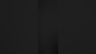 Spiati nel bagno della disco