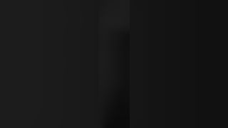 Spiati nel bagno della disco