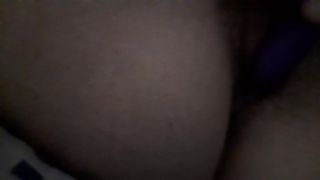 La mia amica S. di primo mattino ci dà dentro...la figa!!