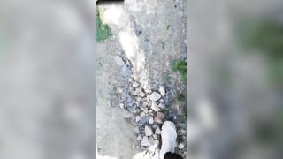 Esibizionista spaventata da un "Uccello Stranissimo"