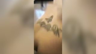 Coppia italiana in bagno dopo una scopata