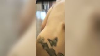 Coppia italiana in bagno dopo una scopata